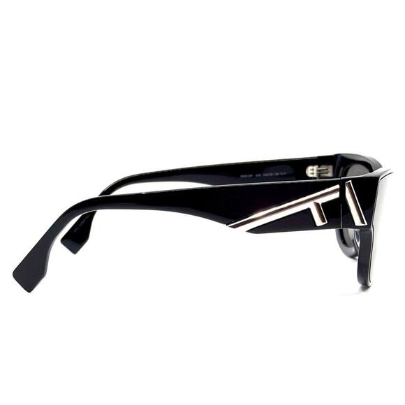 NEW!!! FENDI Sunglasses FE40135F 01A Authentic main image 5